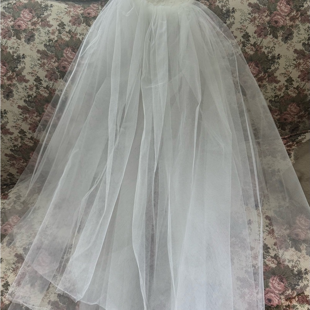 Lace Pillbox hat (Jackie Kennedy style) veil